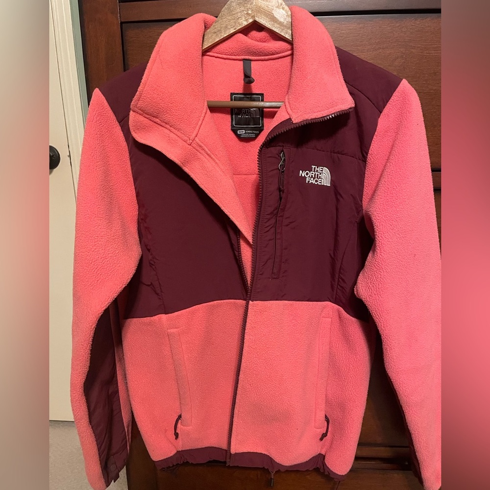 North Face Women’s Denali Jacket
